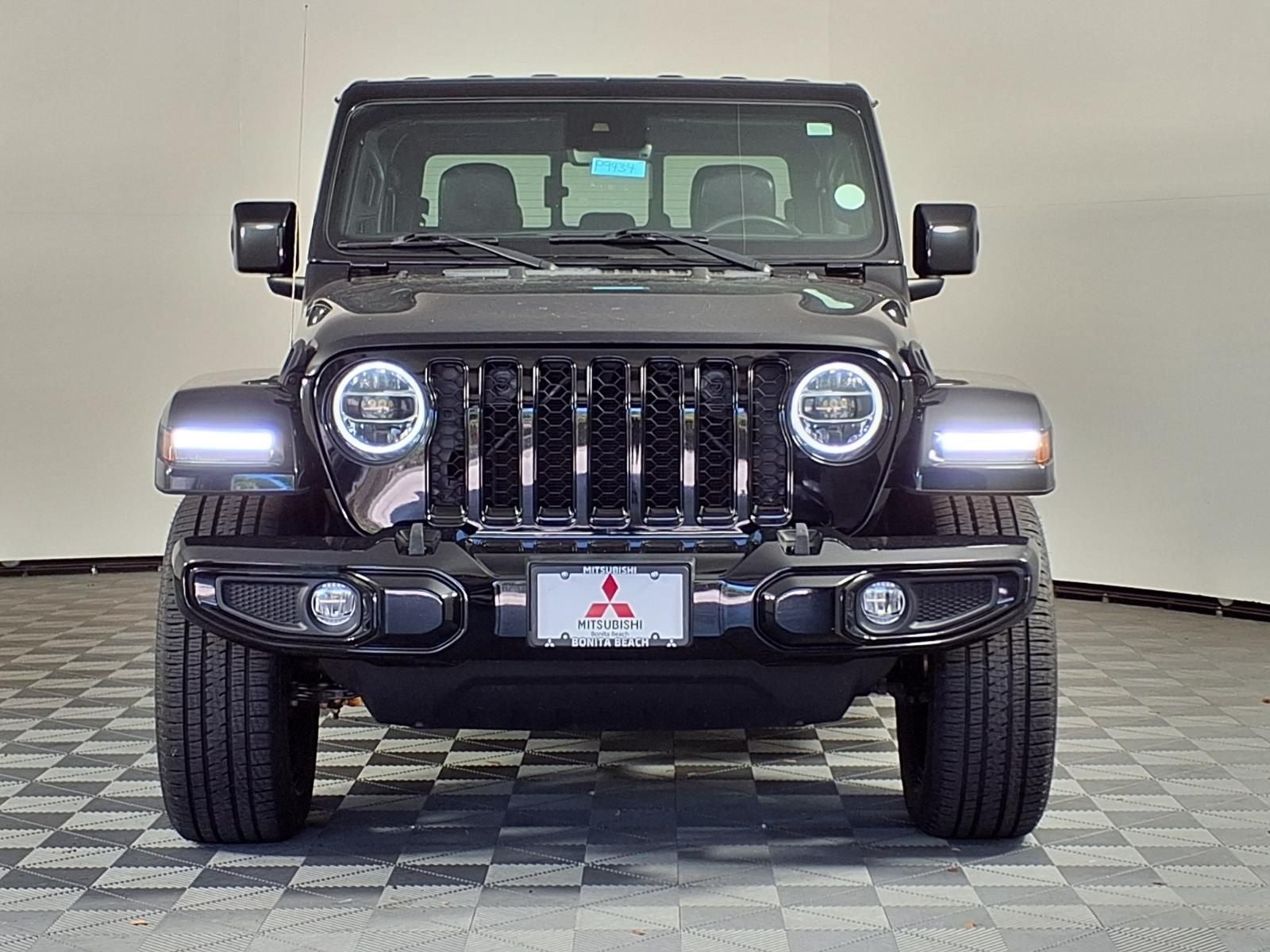 2022 Jeep Gladiator Overland