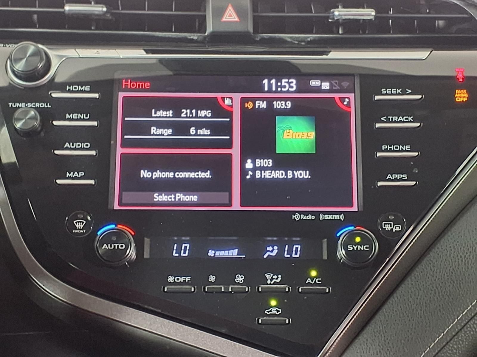 2020 Toyota Camry XSE