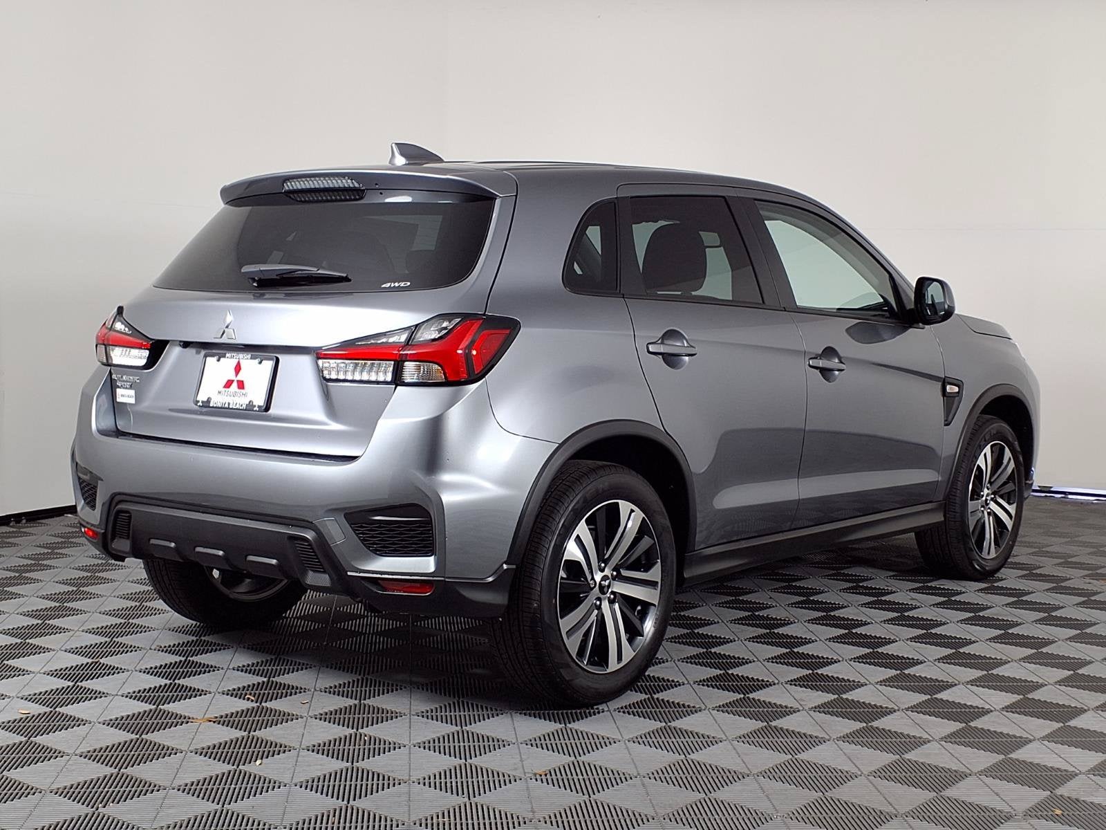 2027 Mitsubishi Outlander Sport 2.0 ES
