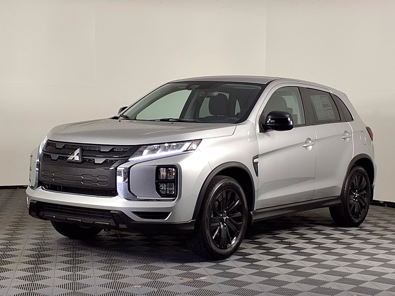 2027 Mitsubishi Outlander Sport 2.0 LE
