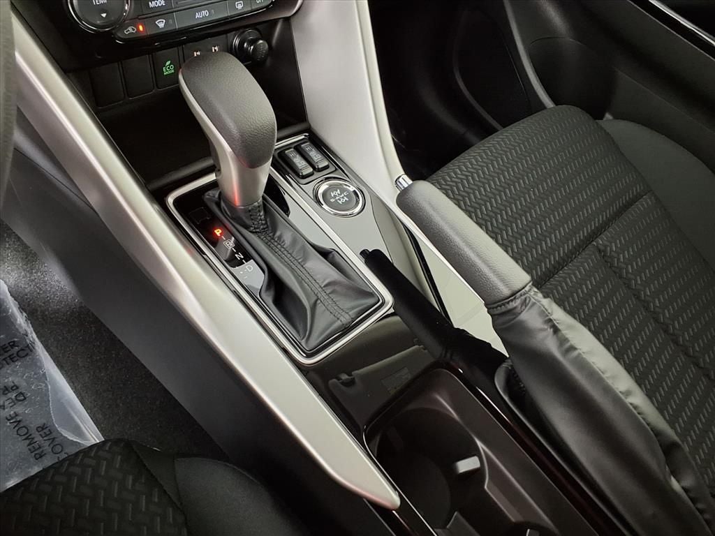 2026 Mitsubishi Eclipse Cross LE