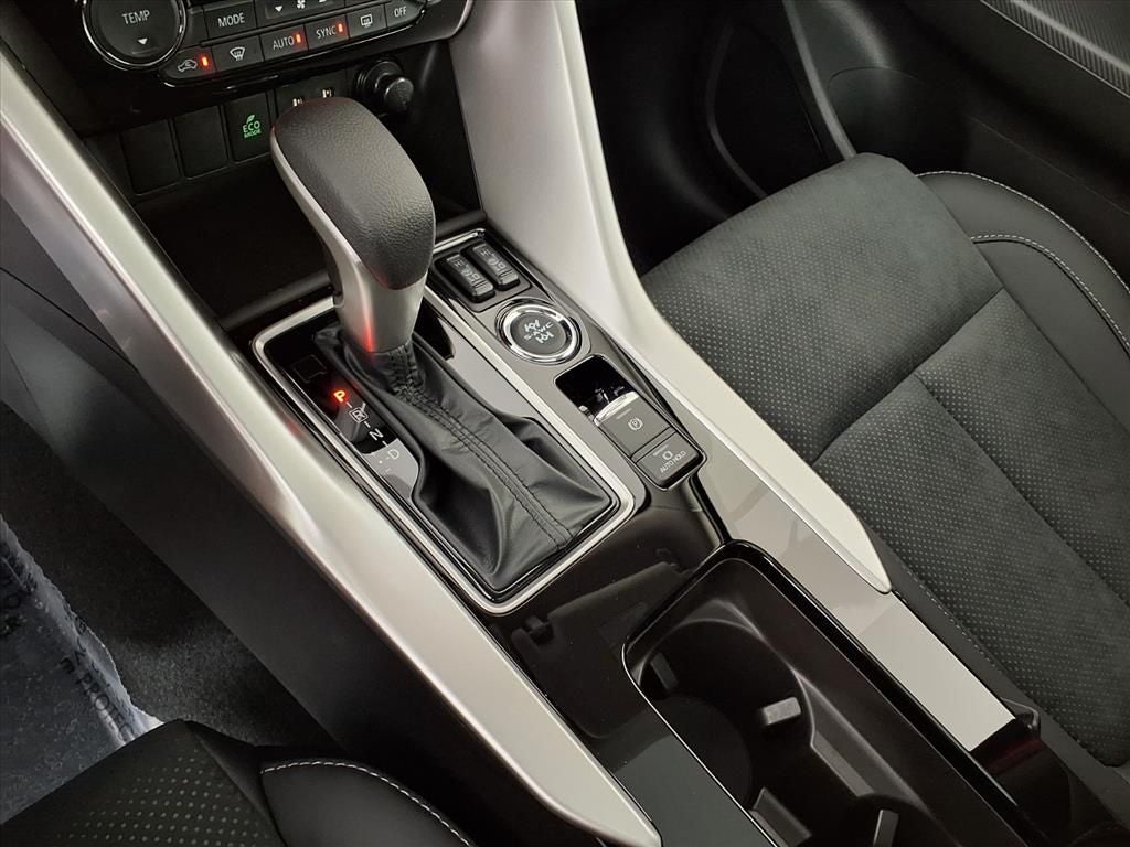 2026 Mitsubishi Eclipse Cross SE