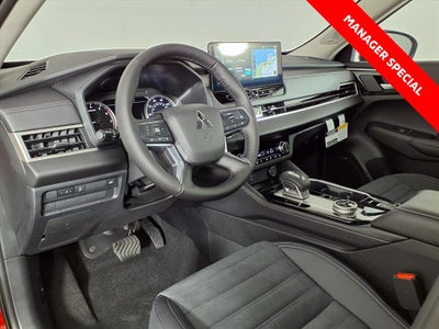 2026 Mitsubishi Outlander SE