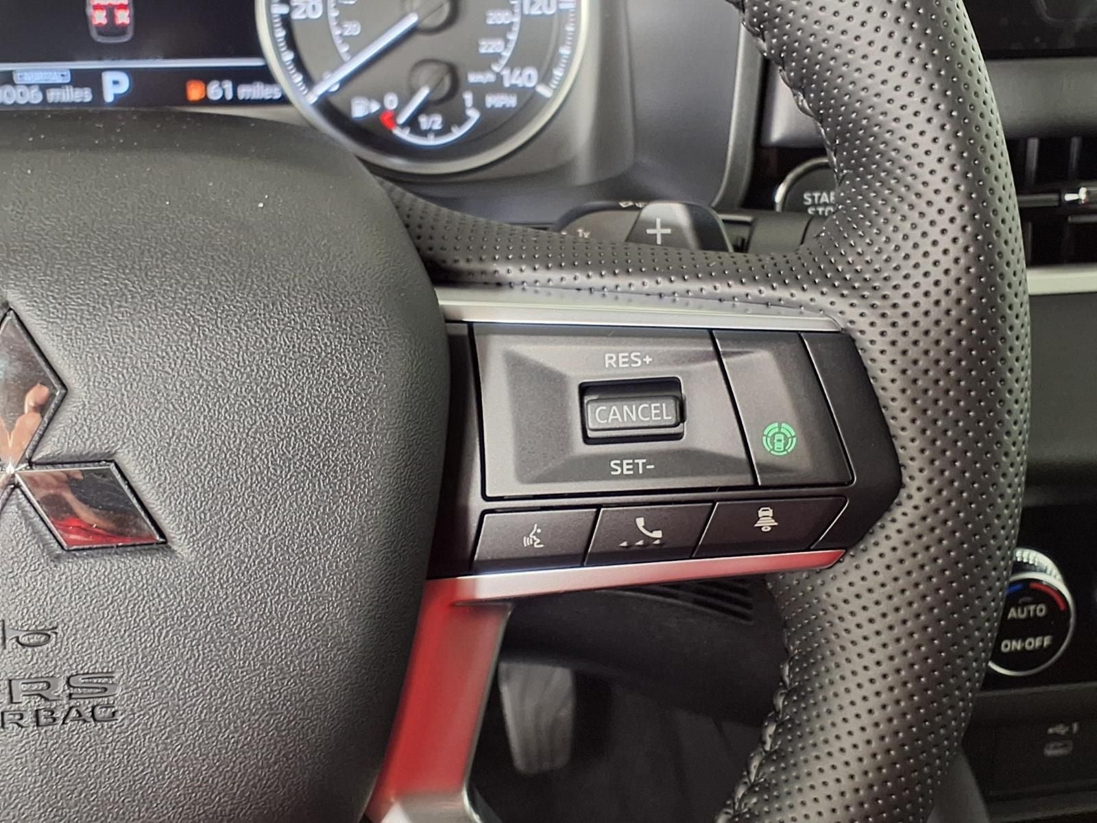 2026 Mitsubishi Outlander SE