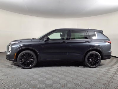 2026 Mitsubishi Outlander LE