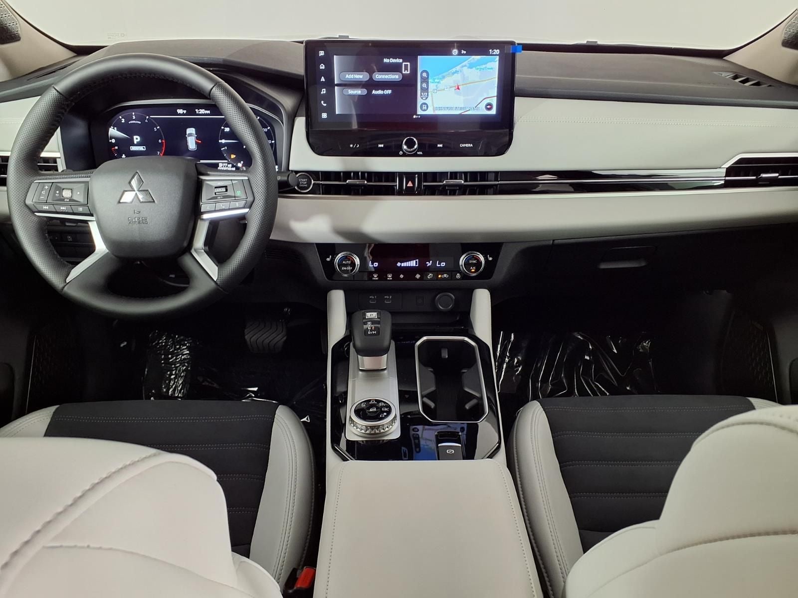 2026 Mitsubishi Outlander SE