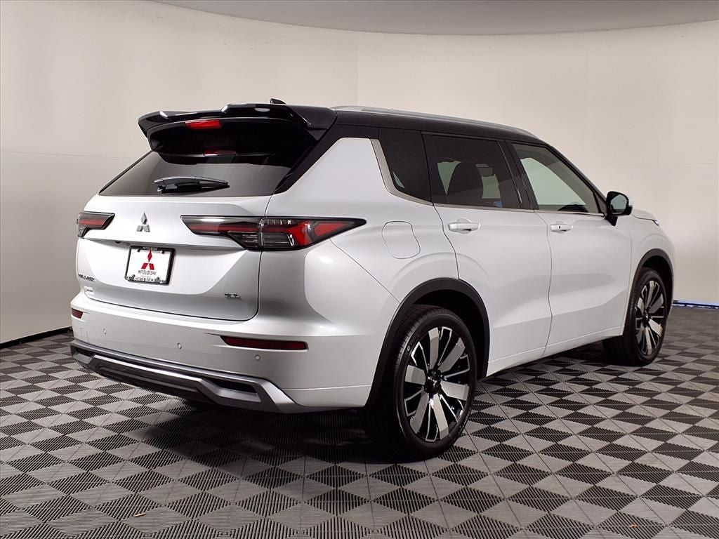 2026 Mitsubishi Outlander SEL