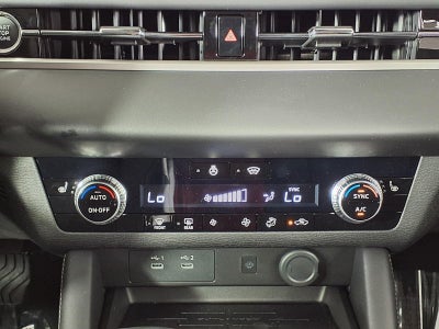 2026 Mitsubishi Outlander Trail Edition