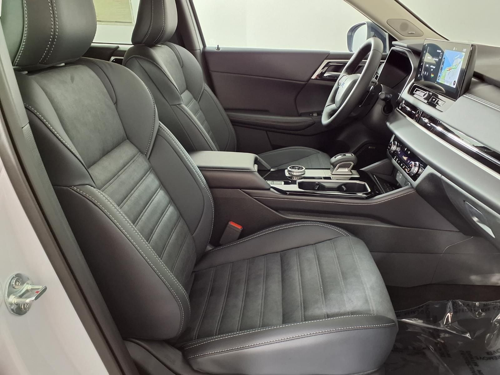 2026 Mitsubishi Outlander Trail Edition