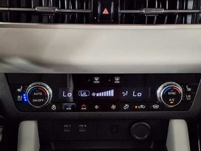2026 Mitsubishi Outlander SEL