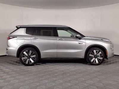 2026 Mitsubishi Outlander PHEV SEL