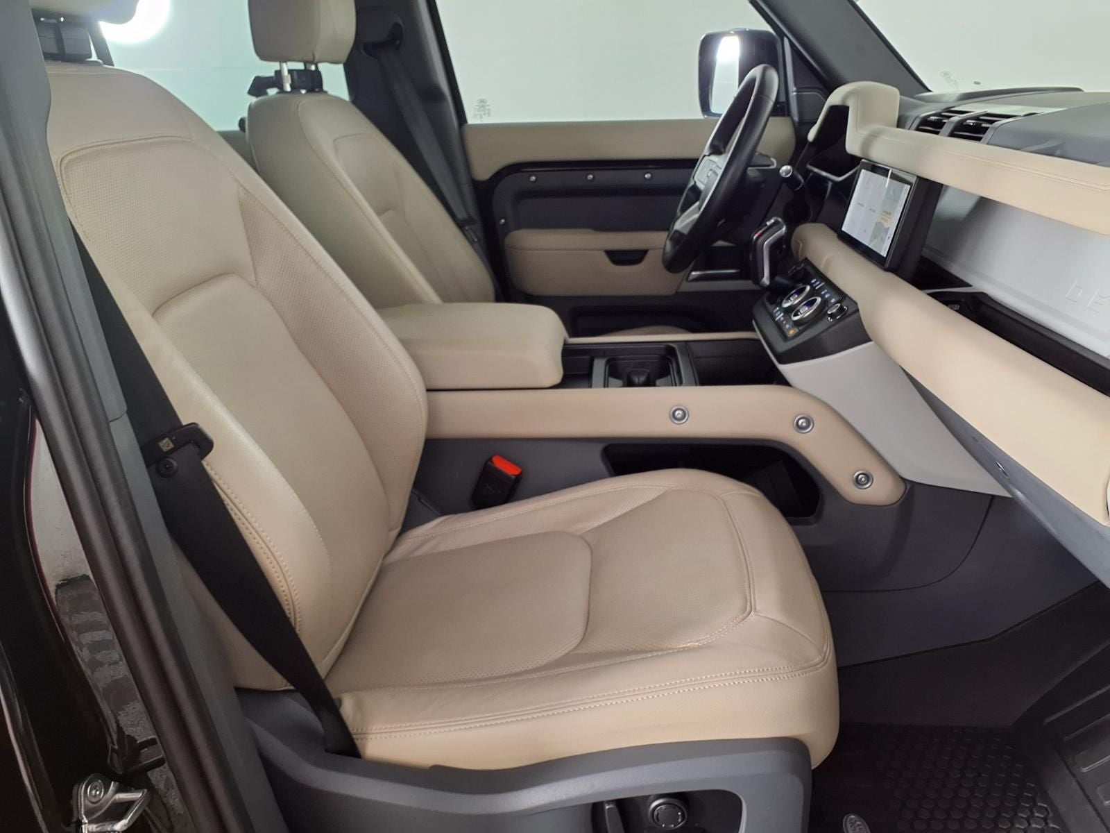 2024 Land Rover Defender 110 S