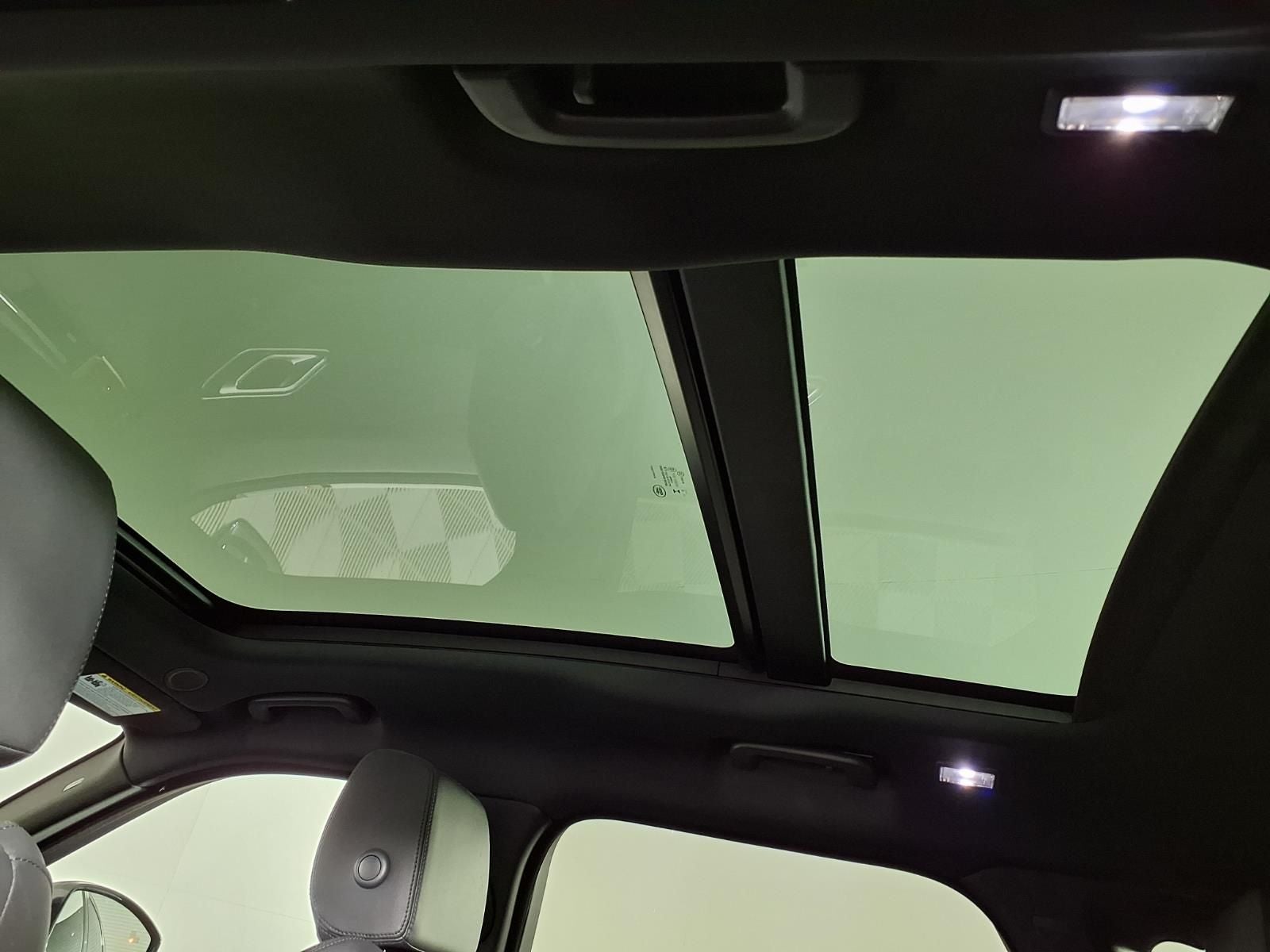 2024 Land Rover Range Rover Velar Dynamic SE