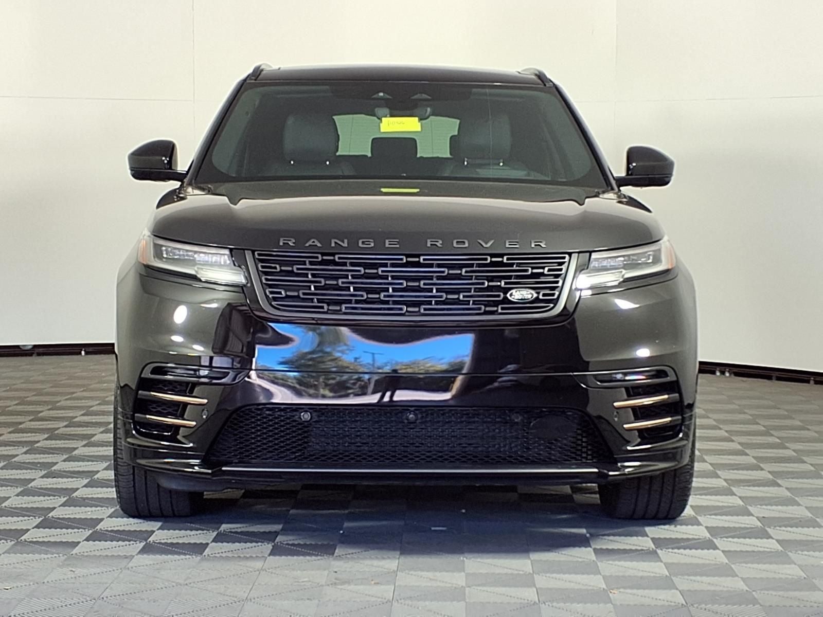 2024 Land Rover Range Rover Velar Dynamic SE