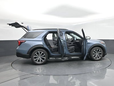 2027 Ford Explorer ST-Line