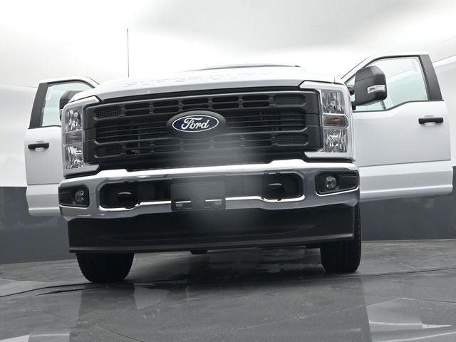2027 Ford F-250SD XL