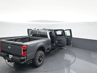 2027 Ford F-250SD Lariat