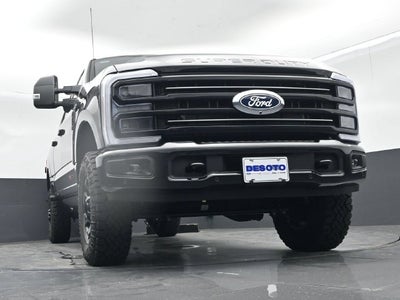2027 Ford F-250SD Platinum