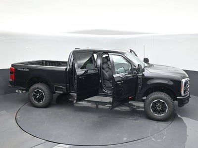 2027 Ford F-250SD Platinum