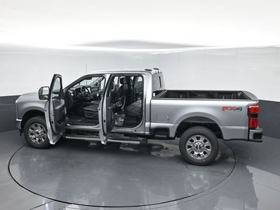 2027 Ford F-250SD Lariat