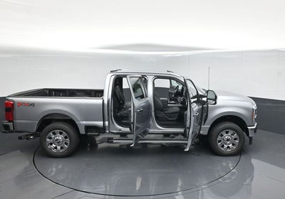 2027 Ford F-250SD Lariat
