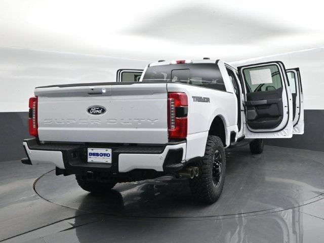 2027 Ford F-250SD Lariat
