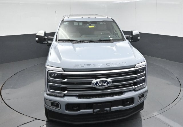 2027 Ford F-350SD Platinum