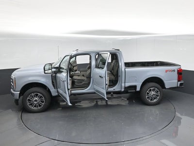 2027 Ford F-350SD Platinum