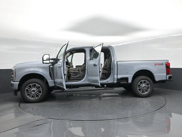 2027 Ford F-350SD Platinum