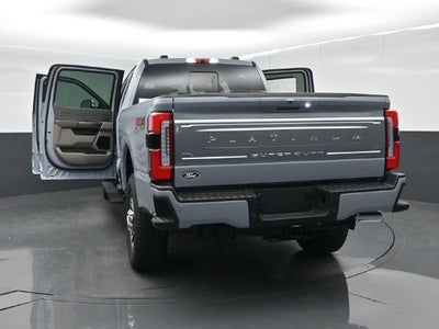 2027 Ford F-350SD Platinum
