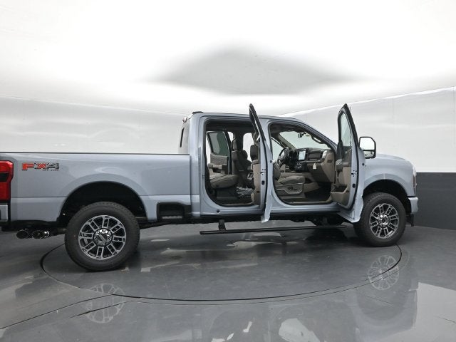 2027 Ford F-350SD Platinum