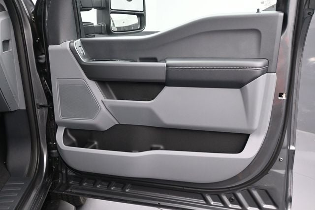 2027 Ford F-350SD XL DRW