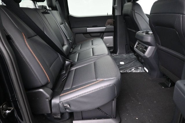2027 Ford F-350SD Lariat DRW