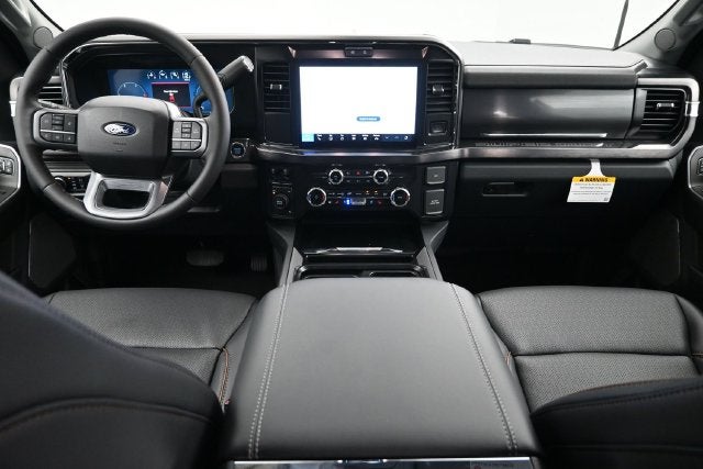 2027 Ford F-350SD Lariat DRW
