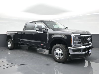 2027 Ford F-350SD Lariat DRW