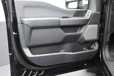 2027 Ford F-350SD Lariat DRW