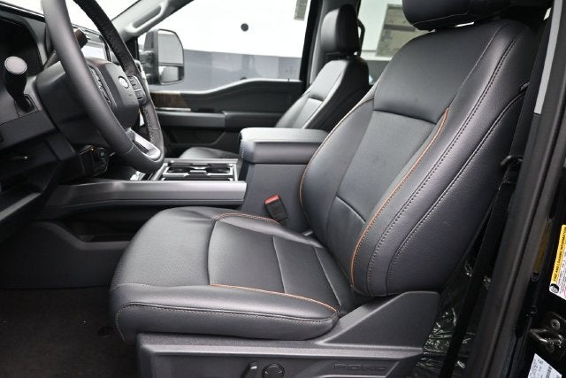 2027 Ford F-350SD Lariat DRW