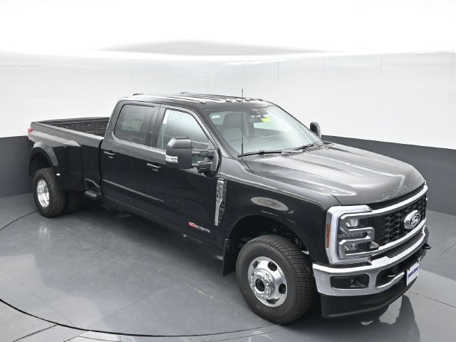 2027 Ford F-350SD Lariat DRW