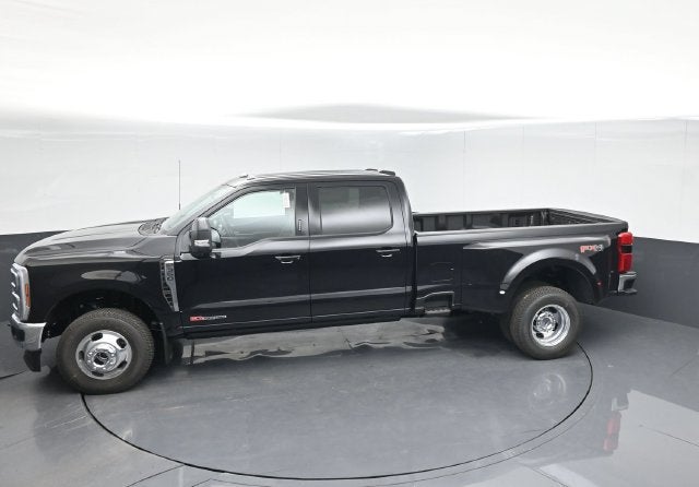 2027 Ford F-350SD Lariat DRW