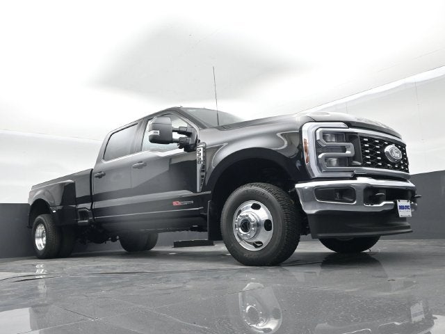 2027 Ford F-350SD Lariat DRW