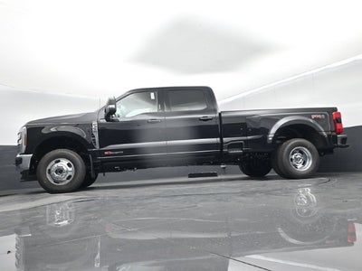 2027 Ford F-350SD Lariat DRW