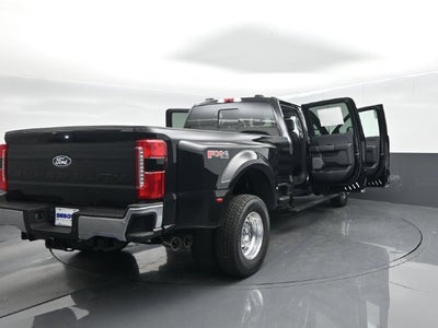 2027 Ford F-350SD Lariat DRW