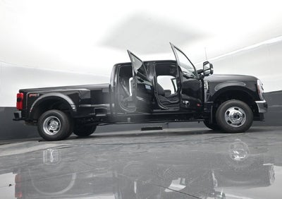 2027 Ford F-350SD Lariat DRW
