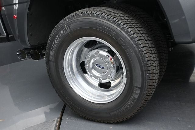 2026 Ford F-350SD Lariat DRW