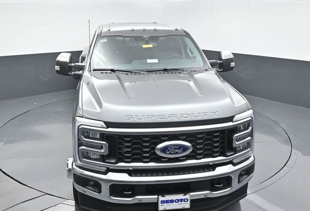 2026 Ford F-350SD Lariat DRW