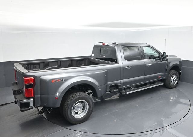 2026 Ford F-350SD Lariat DRW