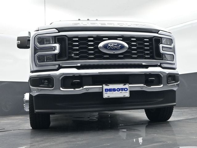 2026 Ford F-350SD Lariat DRW