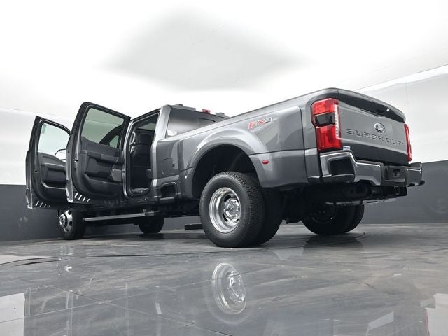 2026 Ford F-350SD Lariat DRW