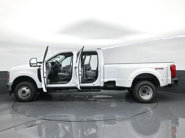 2027 Ford F-350SD XL DRW