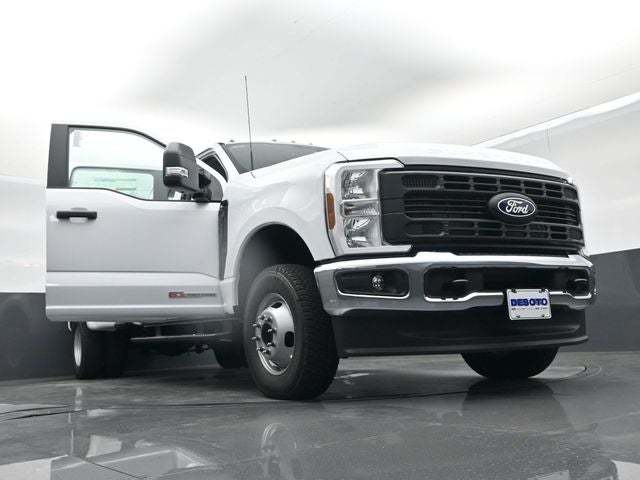 2027 Ford F-350SD XL DRW